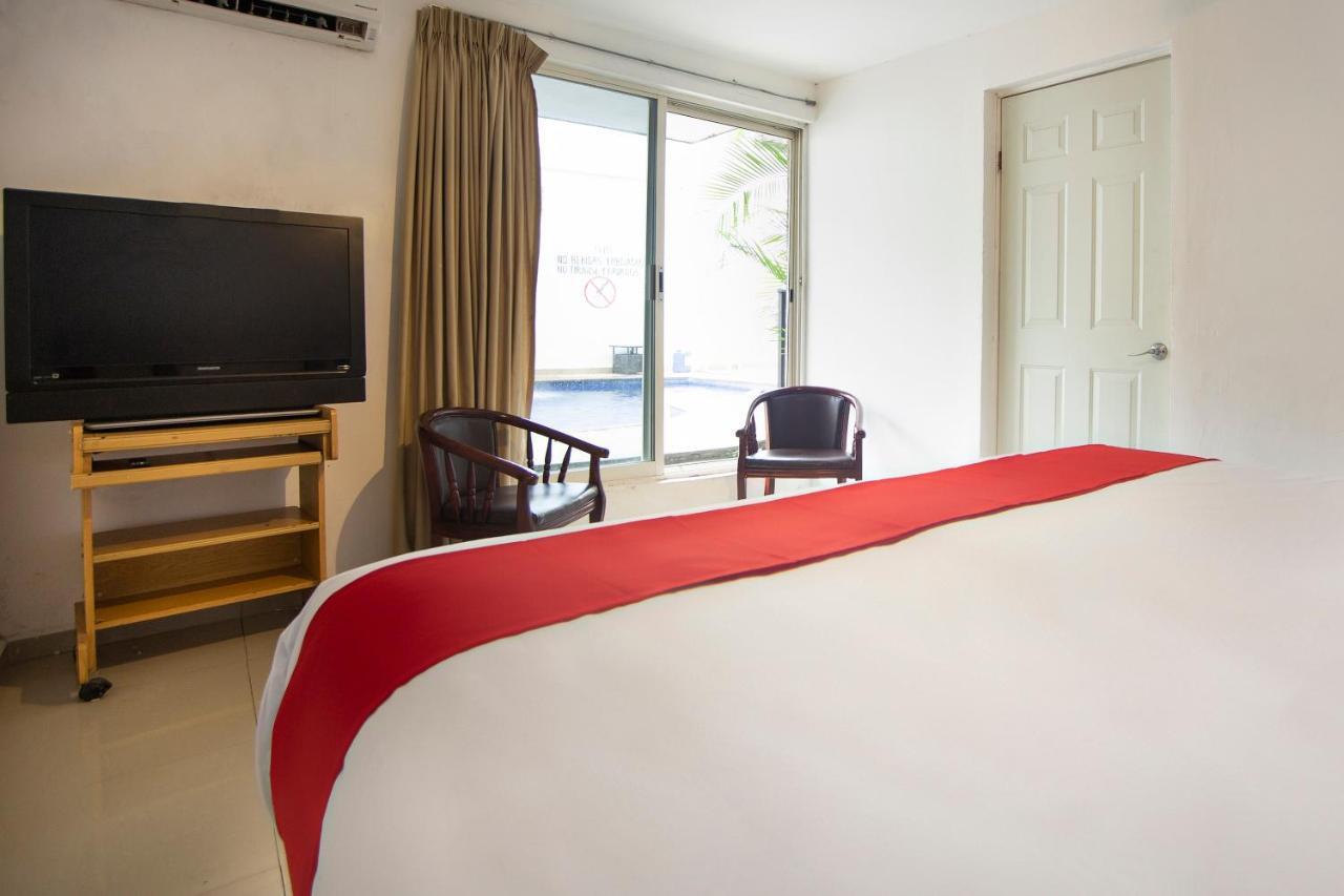 Hotel Mahu Monterrey Extérieur photo