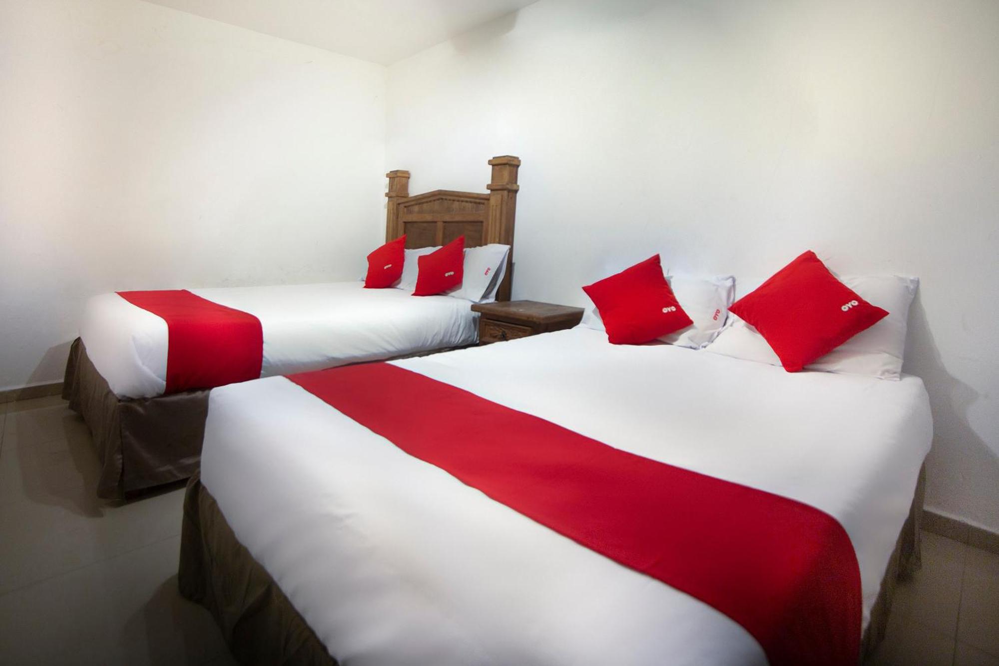 Hotel Mahu Monterrey Extérieur photo