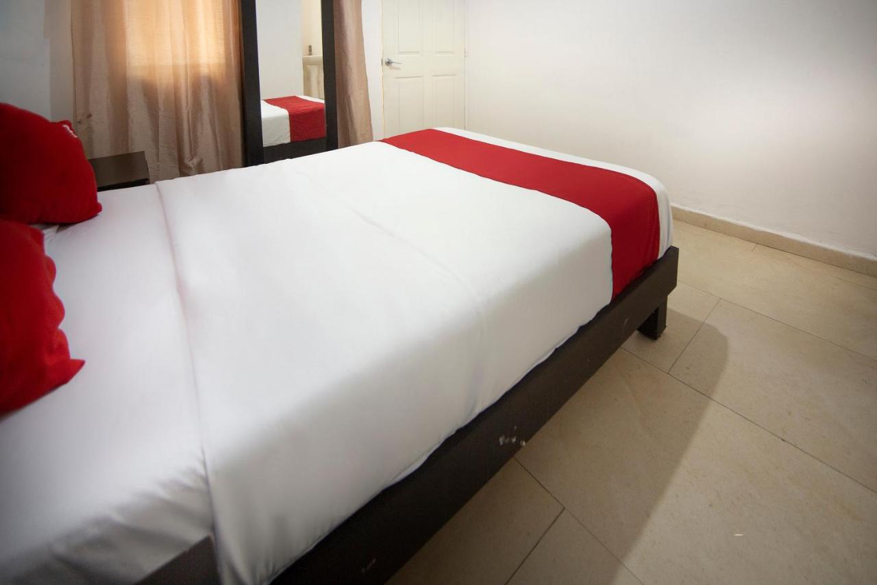 Hotel Mahu Monterrey Extérieur photo